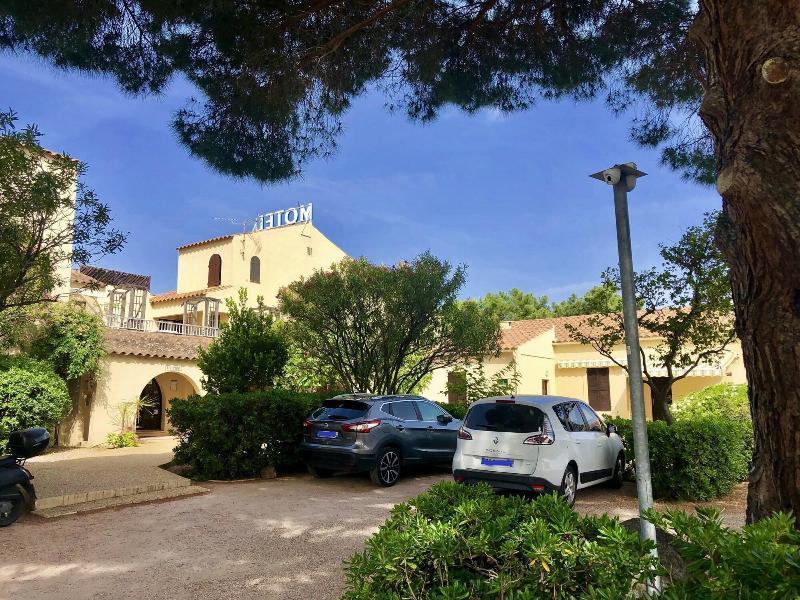 Motel Le Vieux Moulin LʼÎle-Rousse Εξωτερικό φωτογραφία