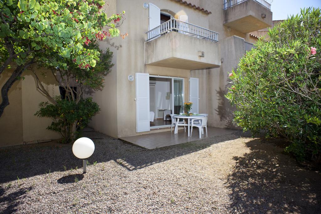 Motel Le Vieux Moulin LʼÎle-Rousse Εξωτερικό φωτογραφία