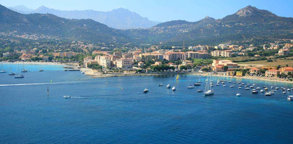 Motel Le Vieux Moulin LʼÎle-Rousse Εξωτερικό φωτογραφία