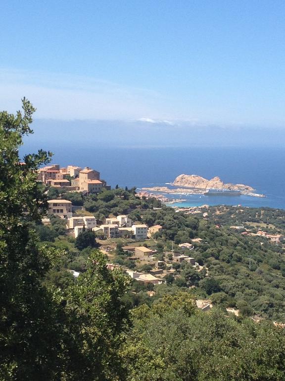 Motel Le Vieux Moulin LʼÎle-Rousse Εξωτερικό φωτογραφία