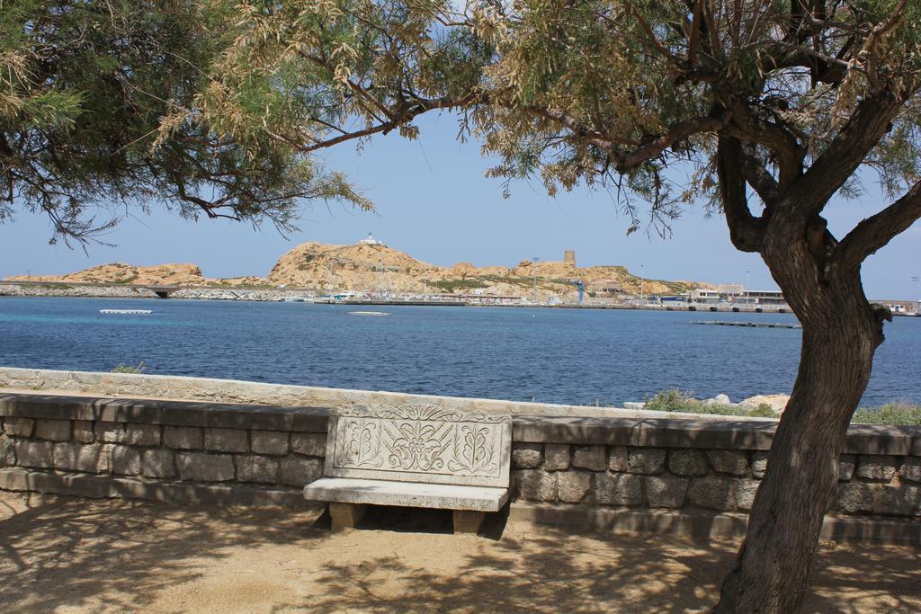 Motel Le Vieux Moulin LʼÎle-Rousse Εξωτερικό φωτογραφία