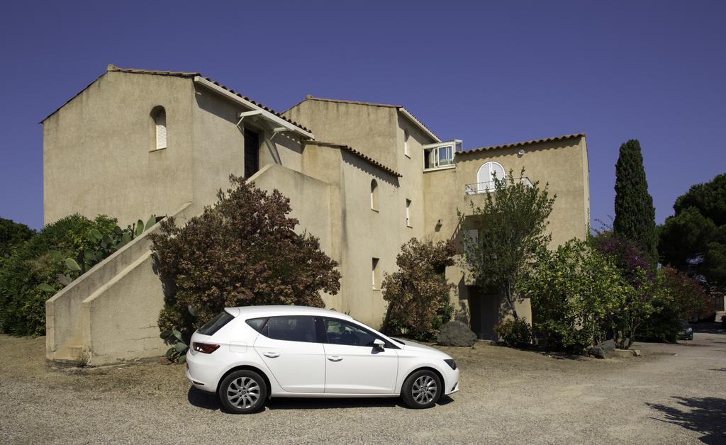 Motel Le Vieux Moulin LʼÎle-Rousse Εξωτερικό φωτογραφία