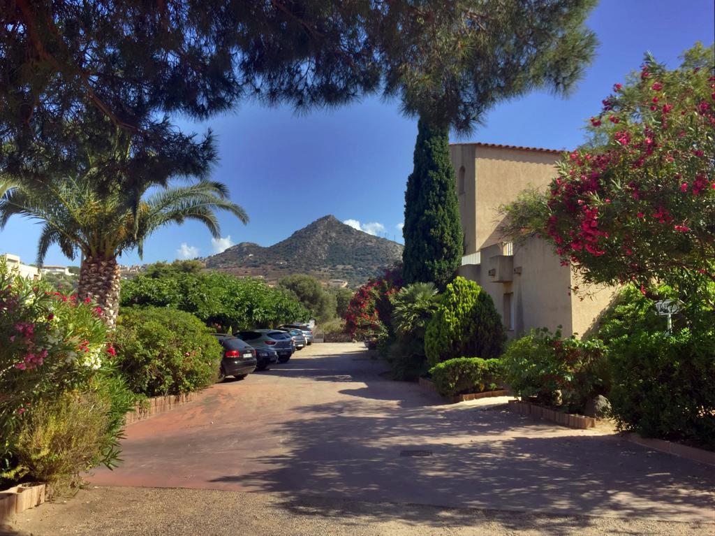 Motel Le Vieux Moulin LʼÎle-Rousse Εξωτερικό φωτογραφία