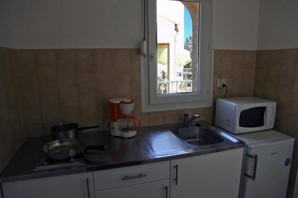Motel Le Vieux Moulin LʼÎle-Rousse Εξωτερικό φωτογραφία